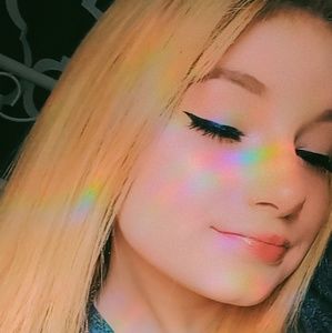 Meet your Posher, Georgia